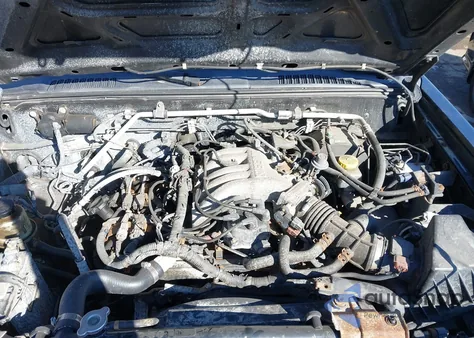 2003 Nissan Frontier Xe-V6 z USA, uszkodzony, nr VIN 1N6ED26Y23C439462